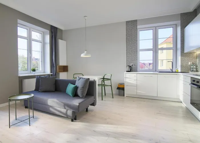 In - Janosika Отель *