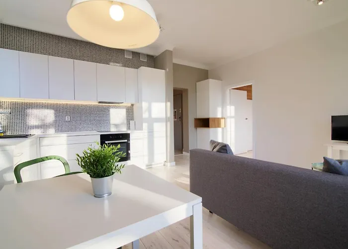 In - Janosika Hotel *